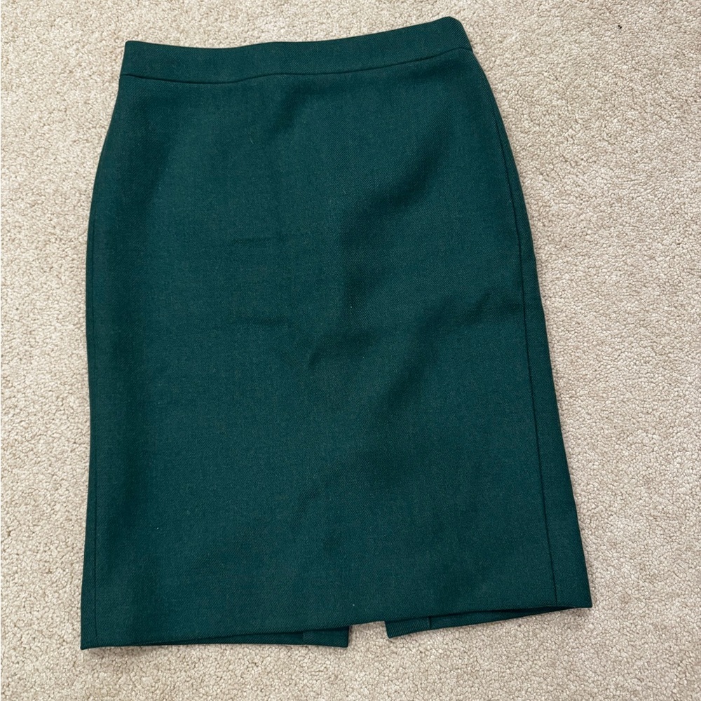 Elegant Dark Green Women's Skirt